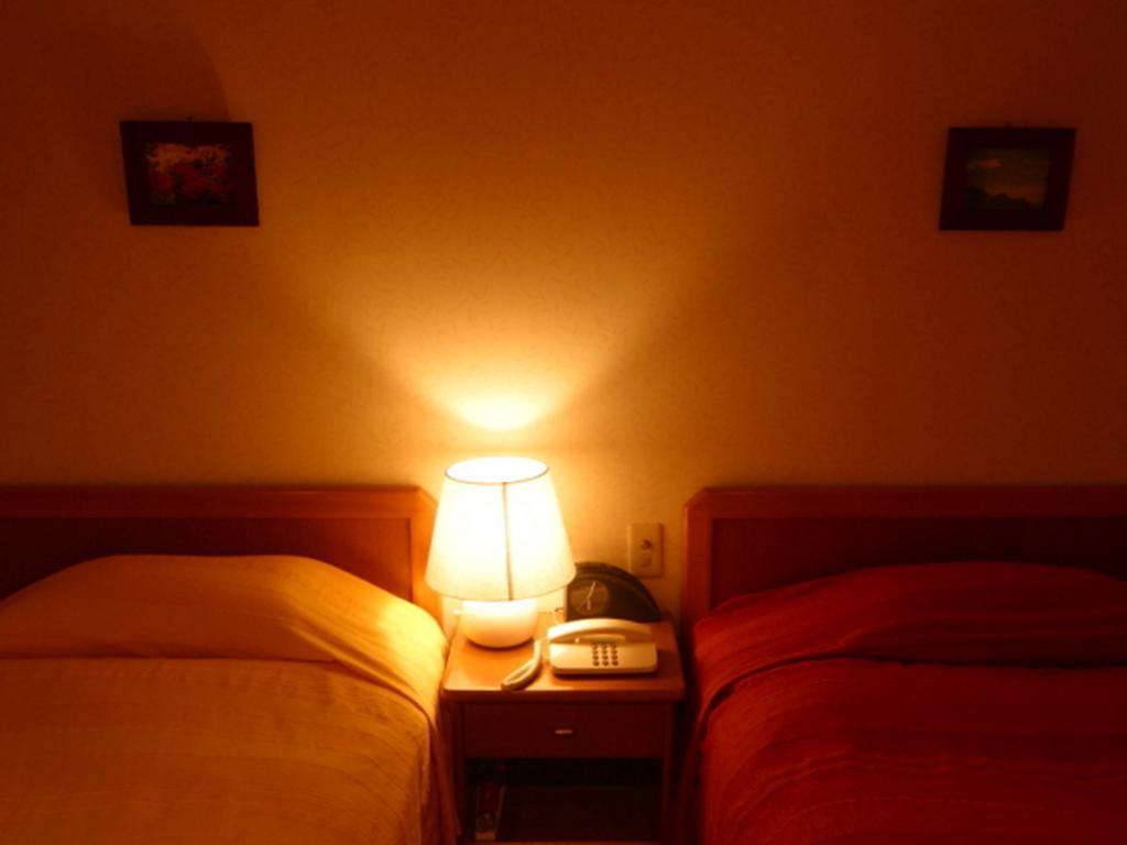 Hillside Inn Sirocco Tateyama  Extérieur photo